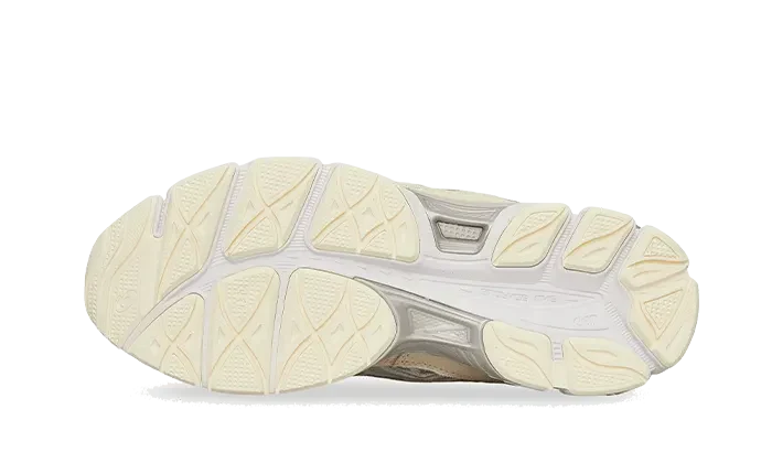 Gel-NYC White Oyster Grey